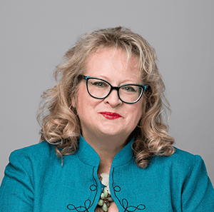 Headshot of Dannelle Gay